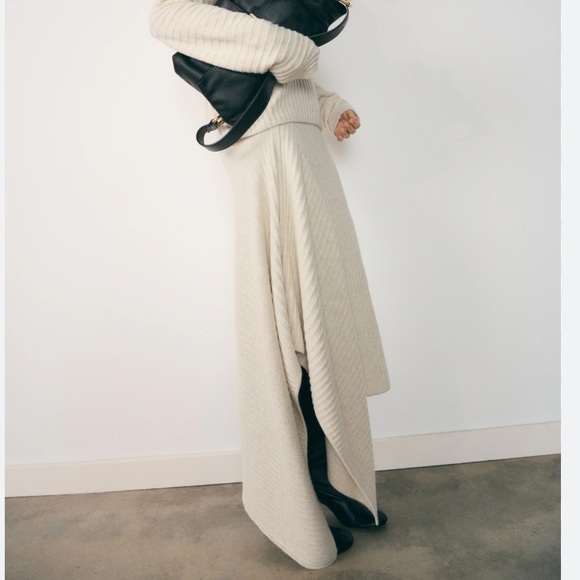 NWT MANGO Elegant Cream Knit Maxi Skirt - Picture 3 of 7